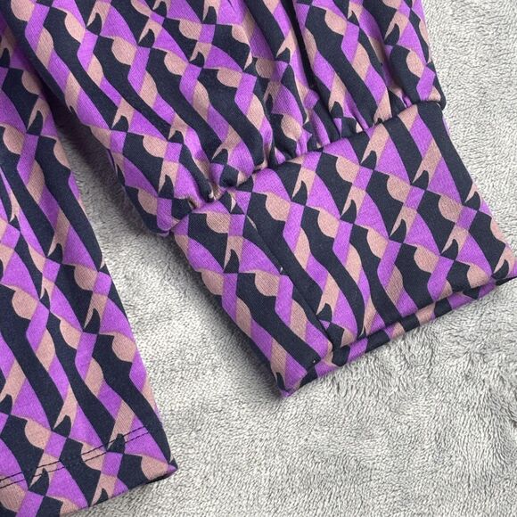 Liz Claiborne Shirt Womens 3X Bright Violet Geo V-Neck Tie Front Long Sleeve - Picture 9 of 16